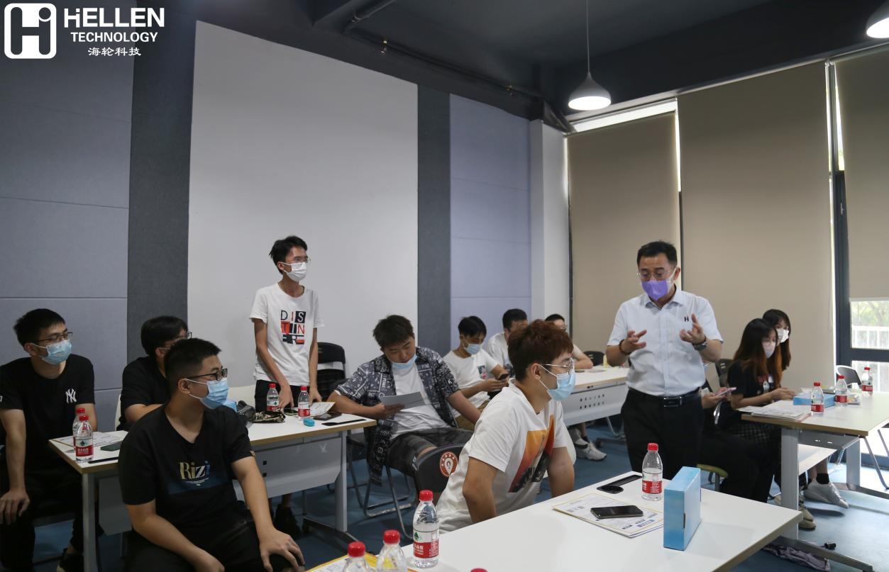 今年会宣讲进校园 助力毕业生高质量就业    2022年9月28日